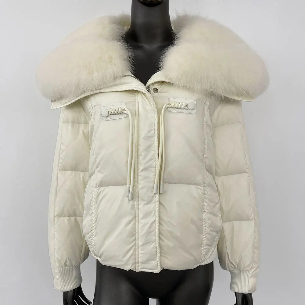 LE MANTEAU D'HIVER EN FOURRURE DE RENARD ALVARA