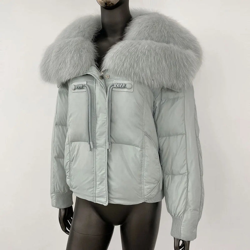 LE MANTEAU D'HIVER EN FOURRURE DE RENARD ALVARA