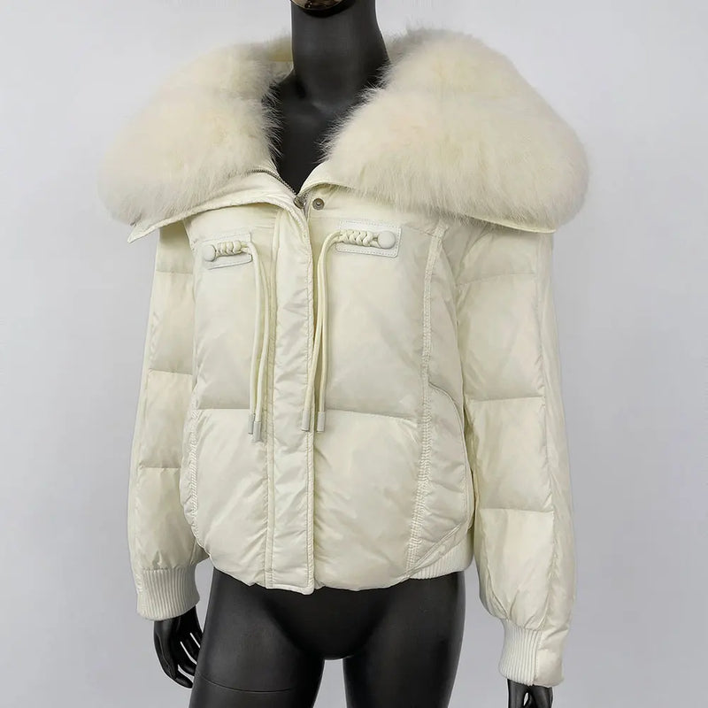 LE MANTEAU D'HIVER EN FOURRURE DE RENARD ALVARA