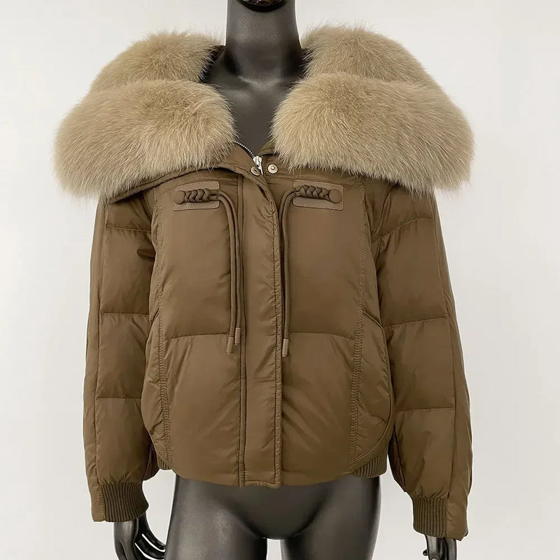 LE MANTEAU D'HIVER EN FOURRURE DE RENARD ALVARA