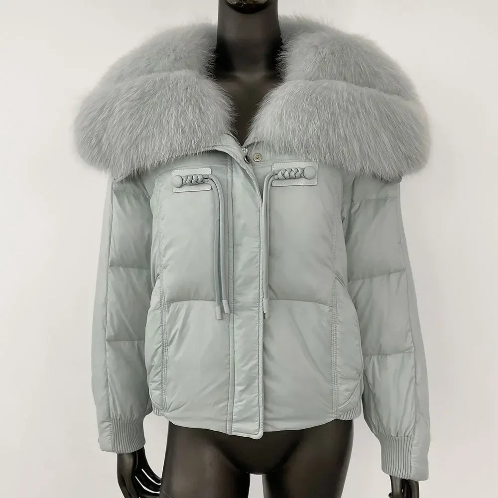 LE MANTEAU D'HIVER EN FOURRURE DE RENARD ALVARA