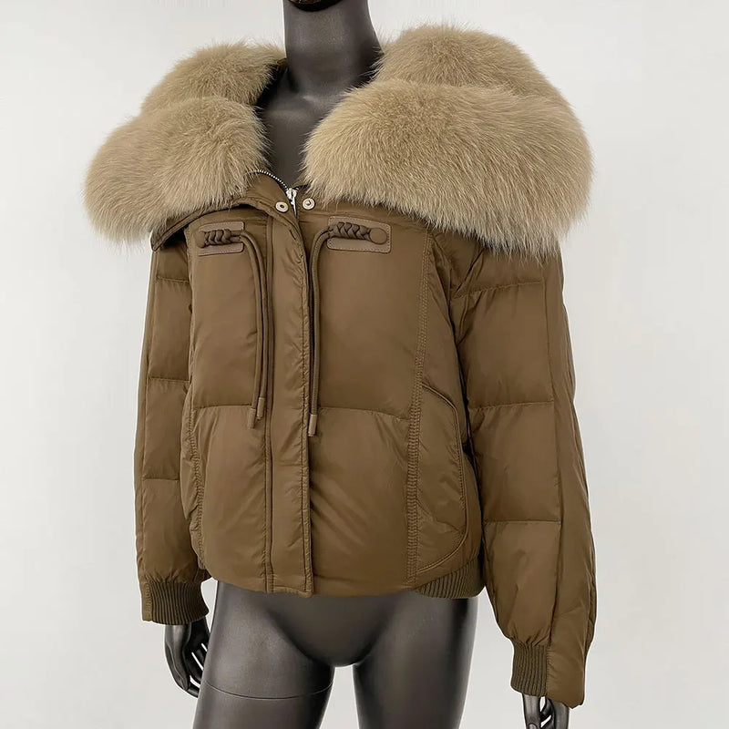 LE MANTEAU D'HIVER EN FOURRURE DE RENARD ALVARA