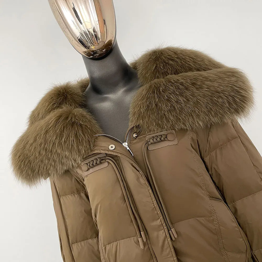LE MANTEAU D'HIVER EN FOURRURE DE RENARD ALVARA